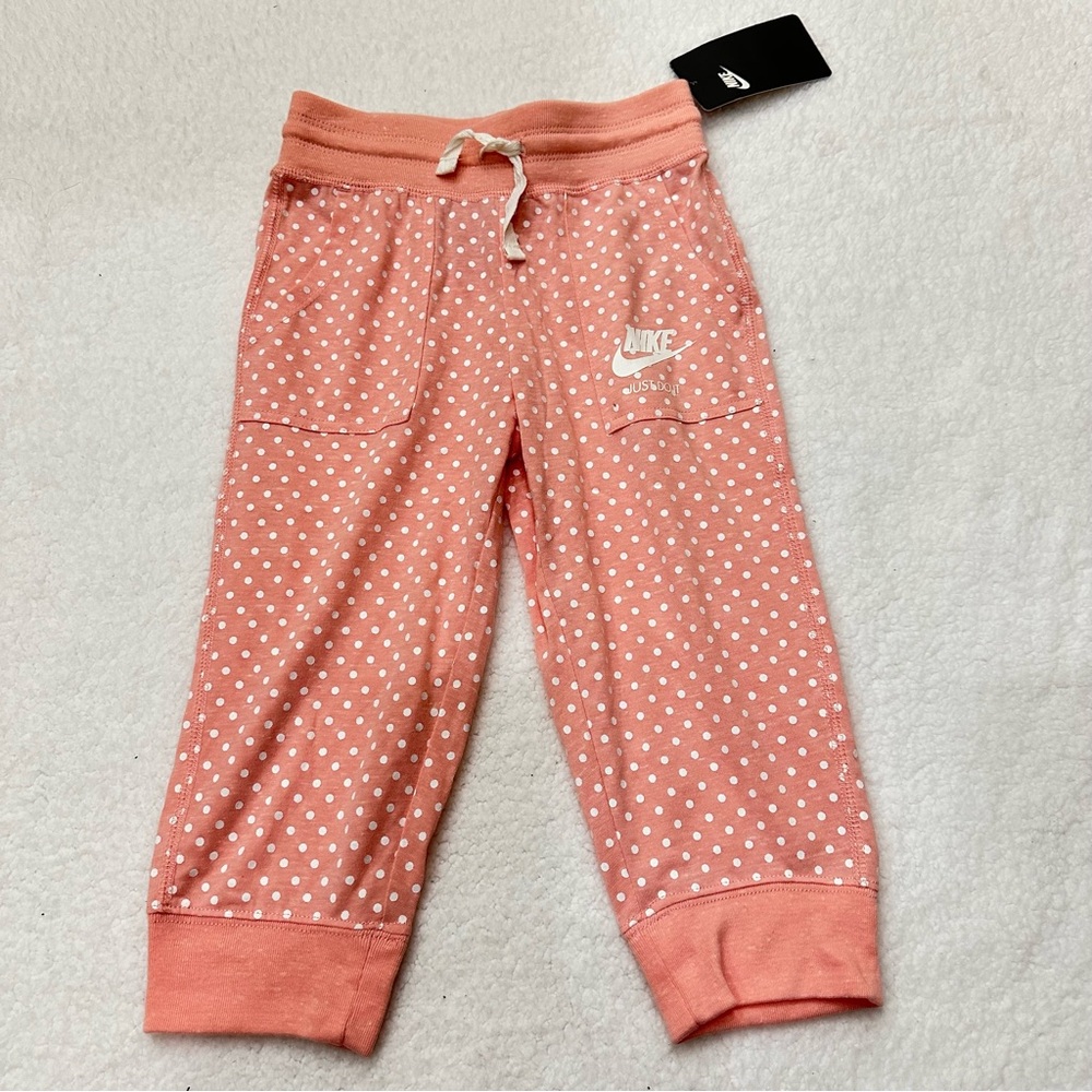 Girls Nike Sweatpants